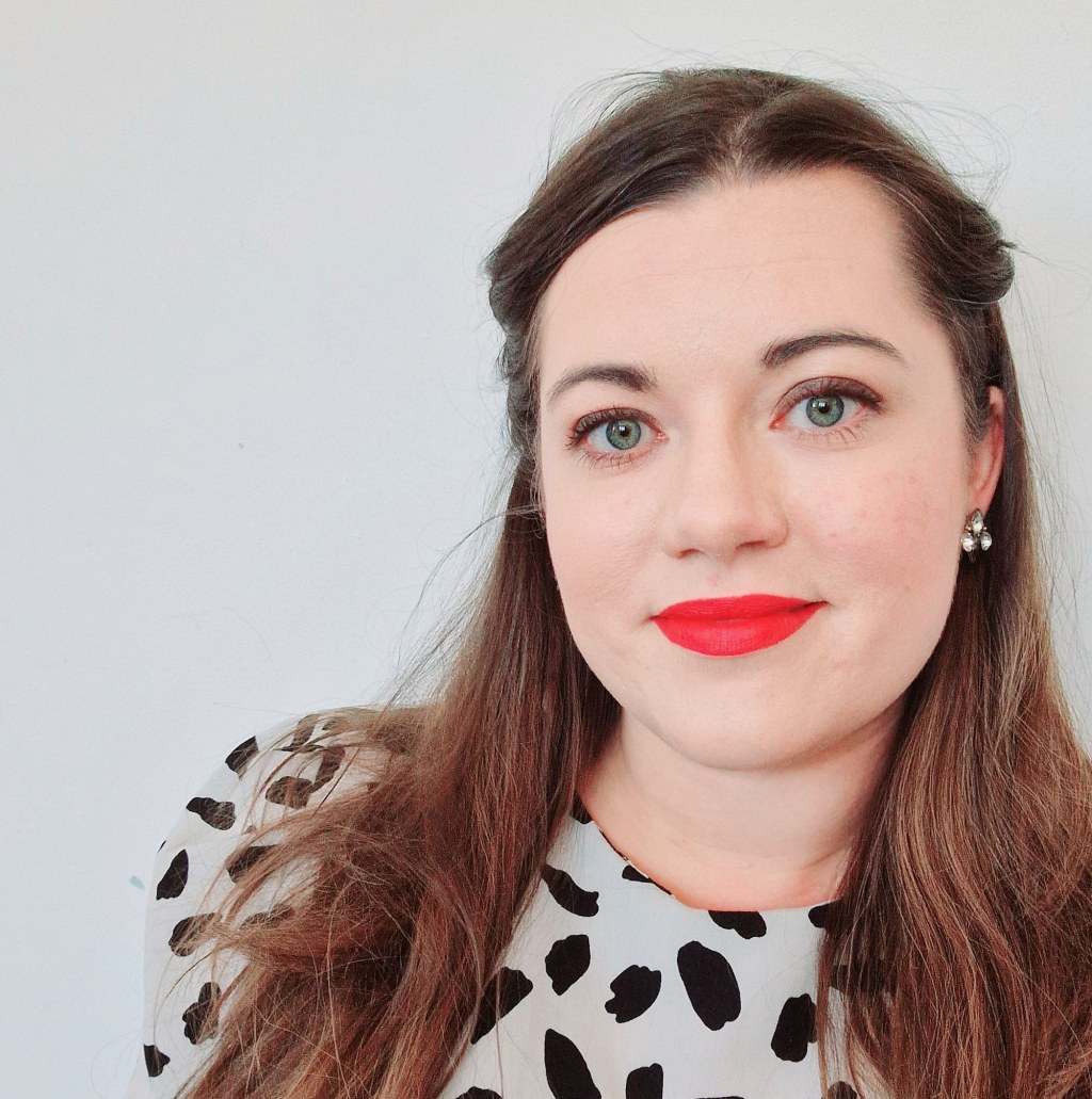 Charlotte Oatway Singer